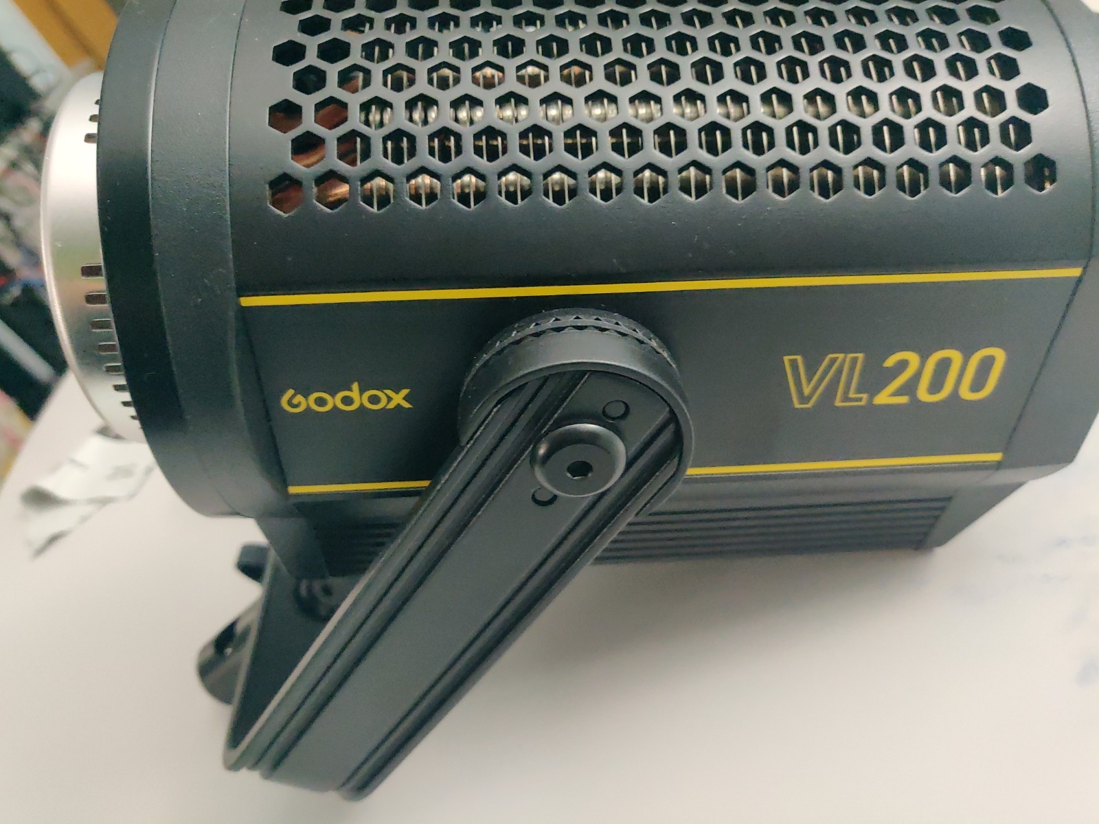 Godox VL-200 LED light + colored gels - 200W - Bowens Mount - PERFECT CONDITION