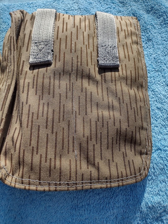 East German Magazine Pouch Raindrop Pattern DDR