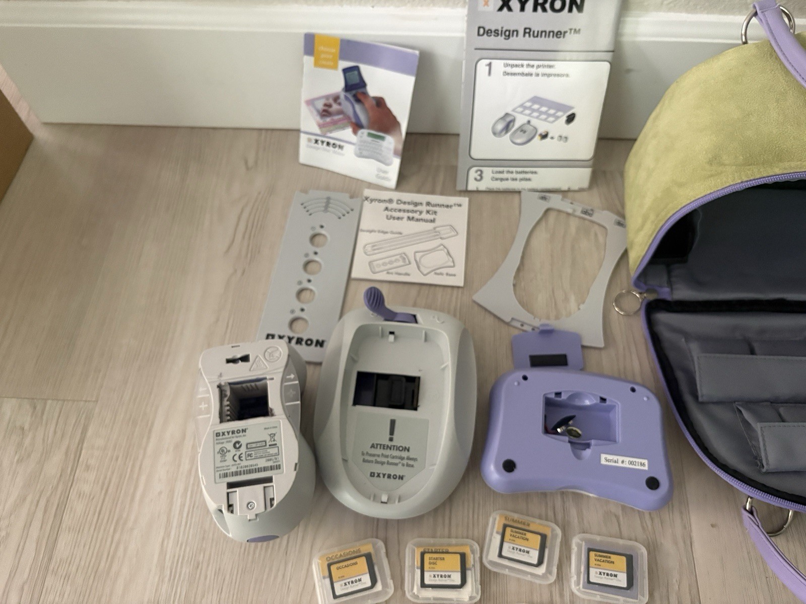 Xyron Design Runner Cordless Handheld Printer w Base & Disc Maker used