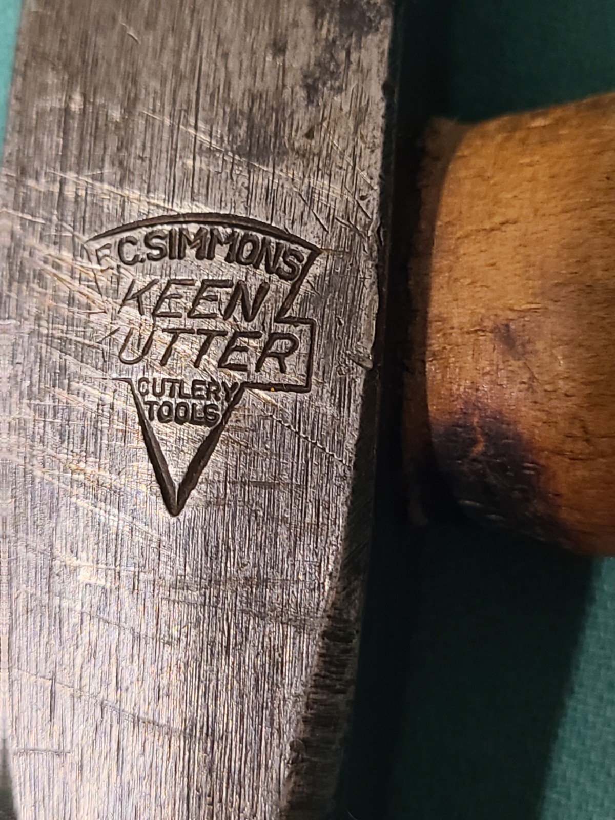 Vintage E C Simmons Keen Kutter Sawset Saw Set Hammer K8