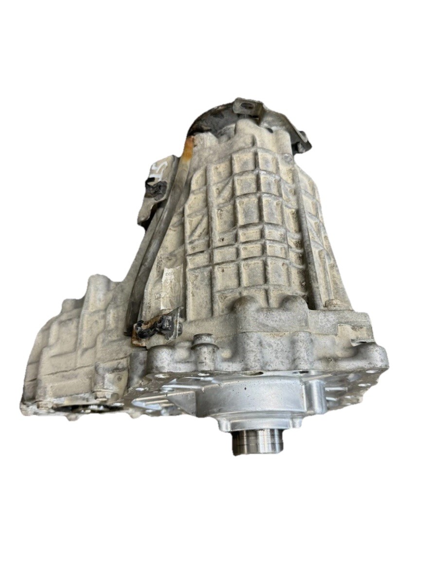 2009- 2013 INFINITI G37 TRANSFER CASE ASSEMBLY GENUINELY OEM USED