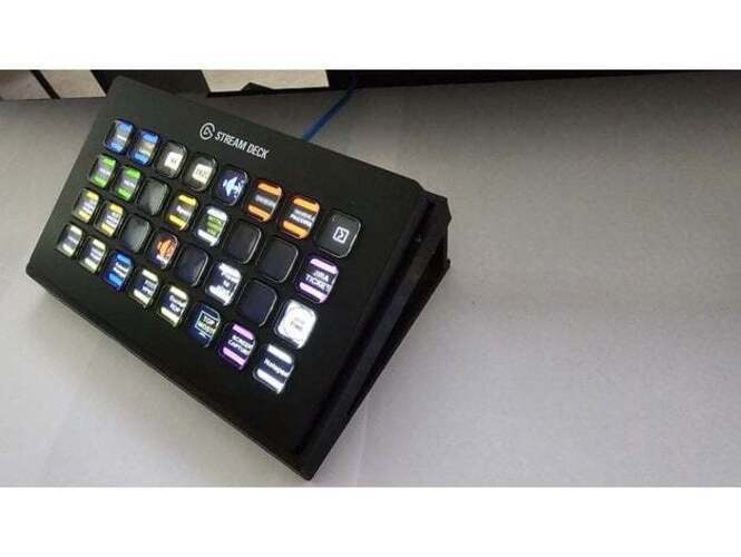 Angled Display Stand Holder for ELGATO Stream Deck XL 32 Key