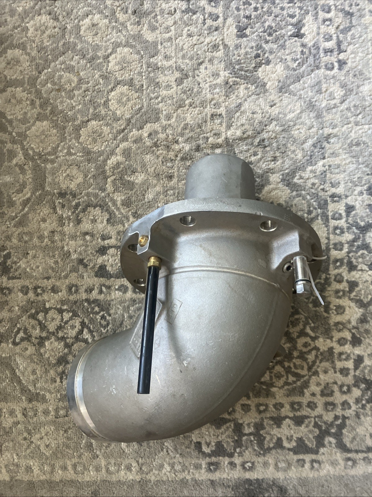 Betts EV46911ALTS 4 in. Aluminum Internal Air Emergency Valve - Elbow Grooved