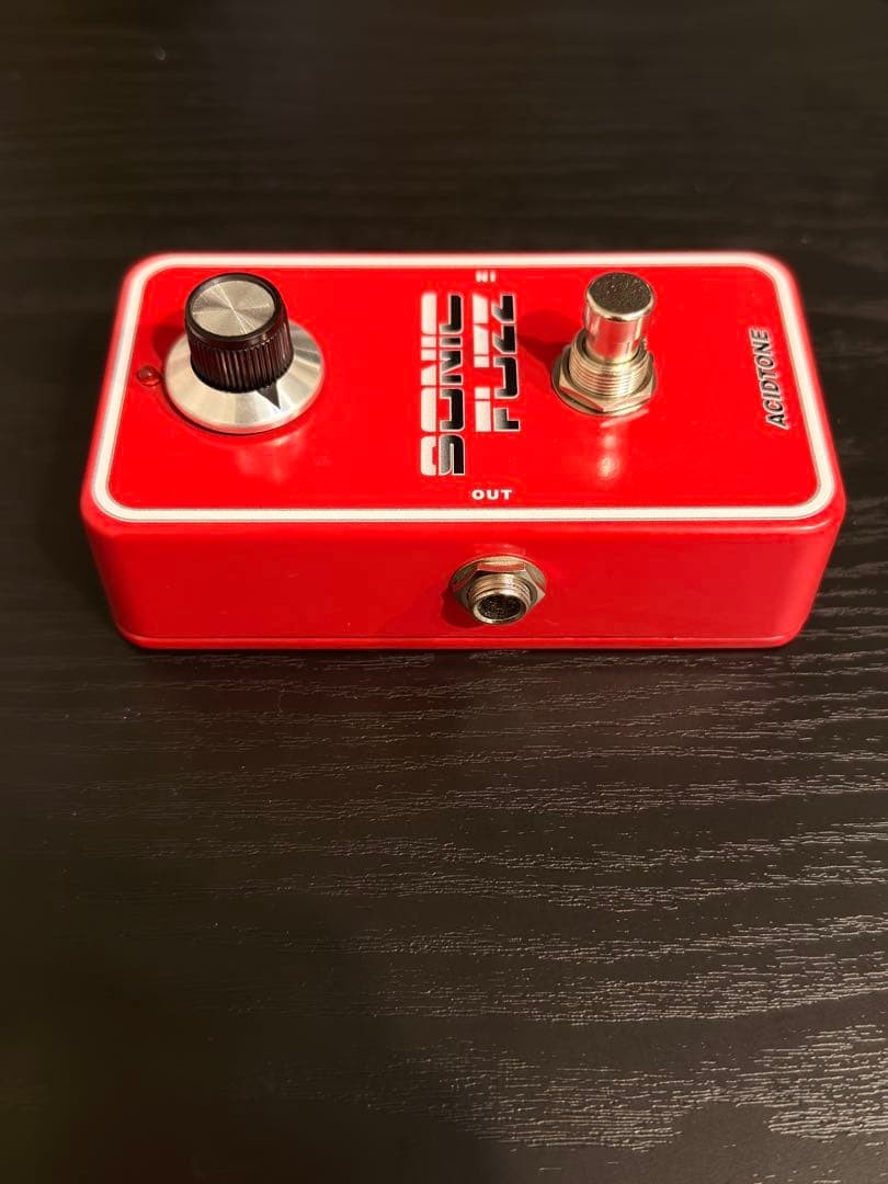 Acidtone Sonic Fuzz guitar effector