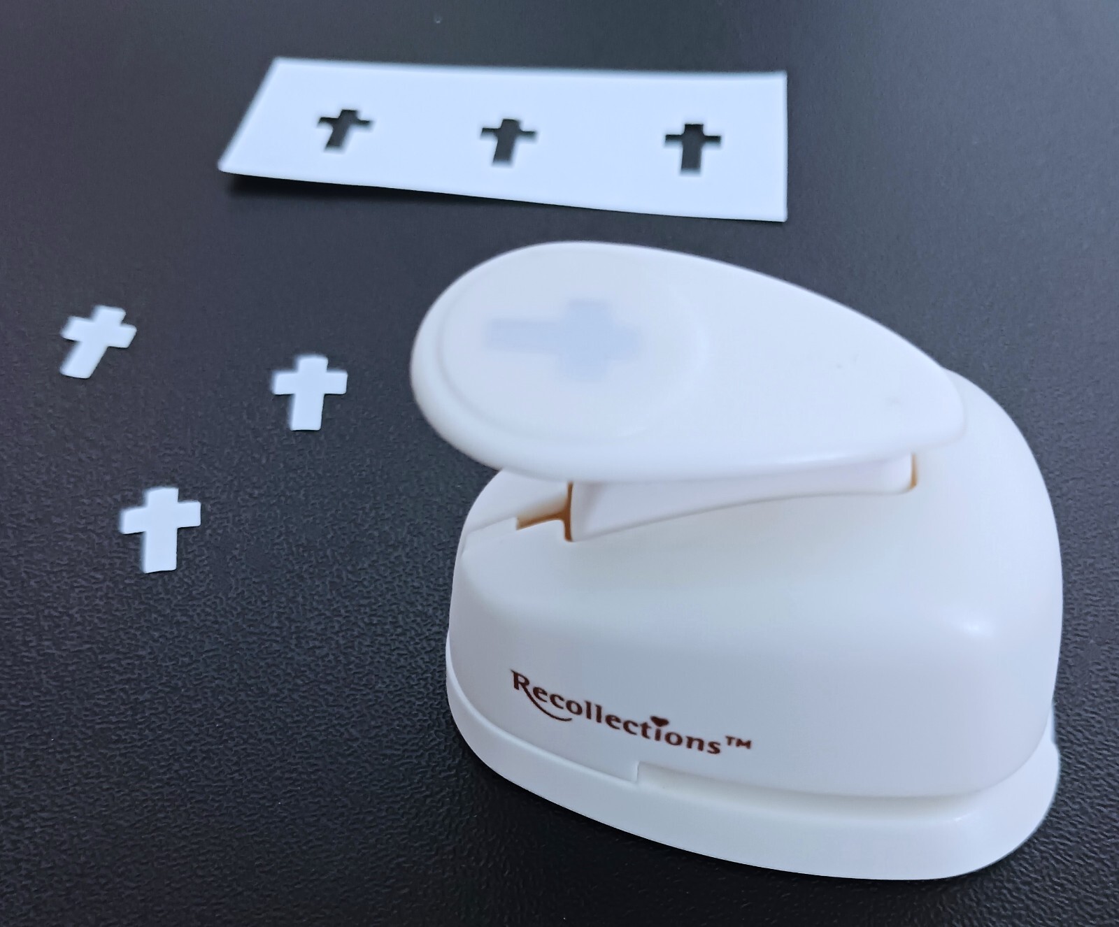 Recollections 3/8" Christian Cross Paper Punch
