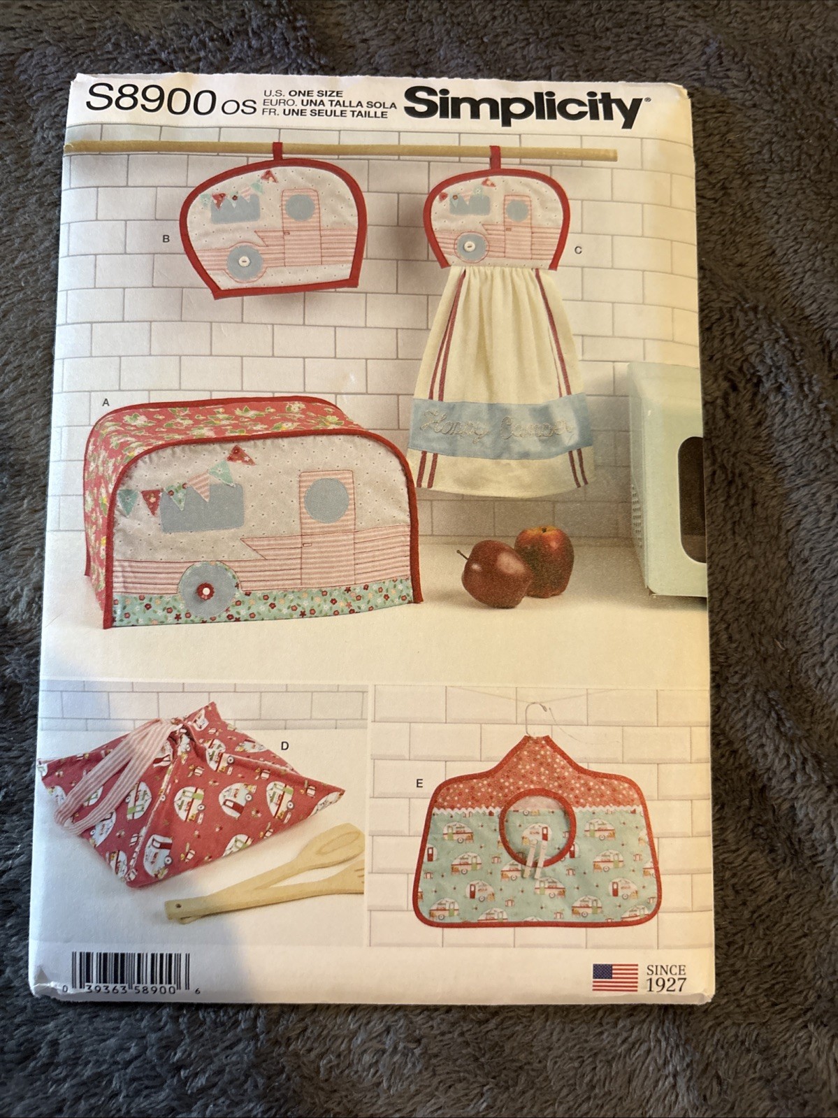 Simplicity 8900 Kitchen Appliance Cover Casserole Carrier UNCUT