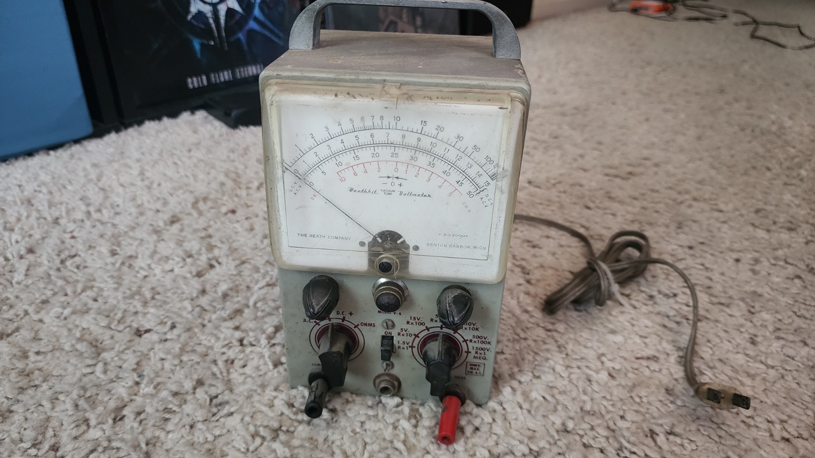 Vintage Heathkit Vacuum Tube Voltmeter V-6 Powers On Untested As Is