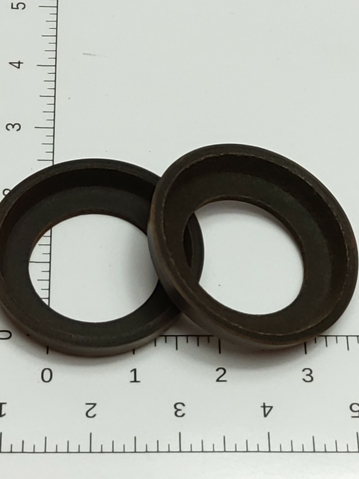 LOT OF 2 Miller Fluid Power 052-PS003-250 Leather Cup Seals (NIB)