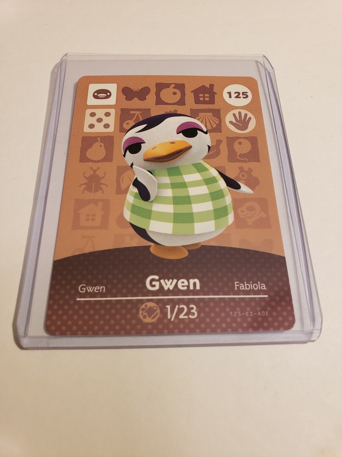 !SUPER SALE! Gwen # 125 Animal Crossing Amiibo Horizons Card Series 2 MINT!