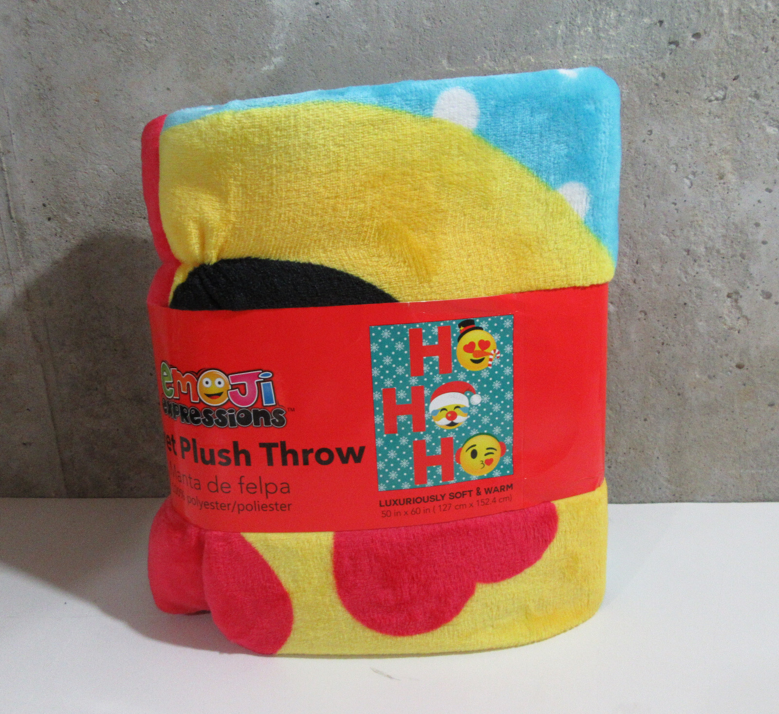 Emoji Expressions Christmas Velvet Plush Throw Blanket HO HO HO 50 x 60 IN NEW