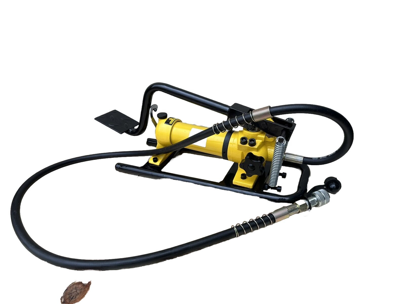 Two Stage 10000psi Hydraulic Manual Foot Pump W/ 6ft Hose 3/8” Quick Coupler