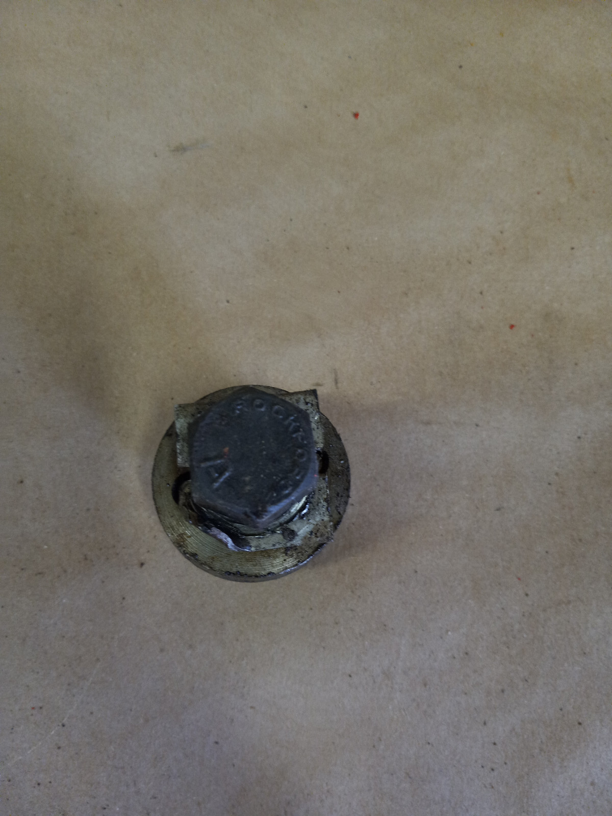John Deere M Axle lock and bolt AM1528T