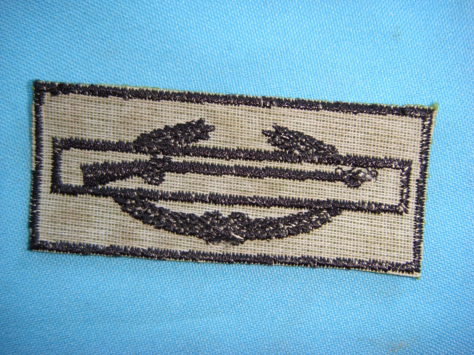 VIETNAM WAR SUBDUED PATCH, US ARMY COMBAT INFANTRYMAN