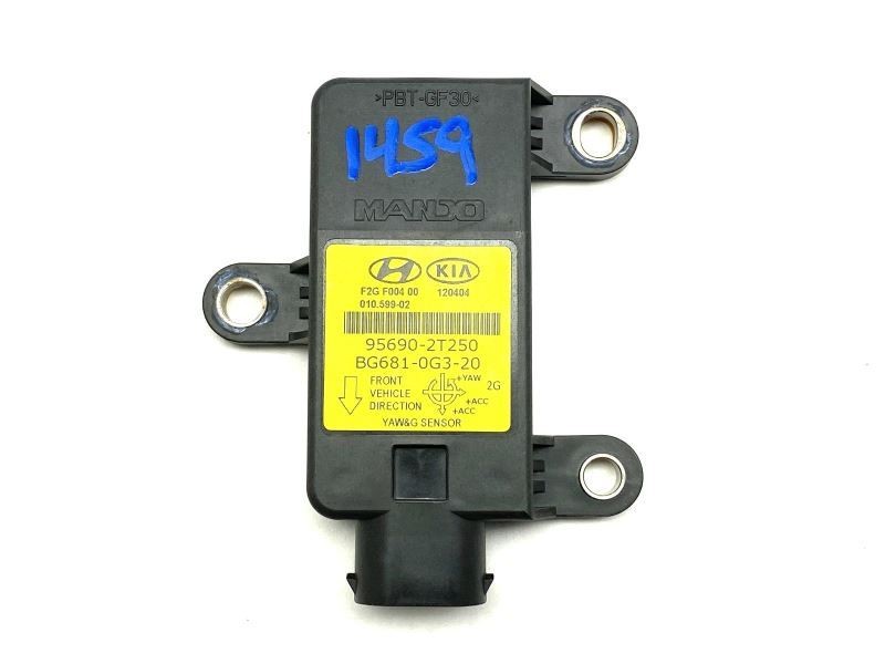 Yaw Rate Sensor 95690-2T250 Fits 2012-2013 Kia Soul 82804