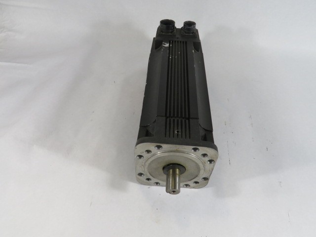 Reliance 1326AB-B430E-21 Servo Motor 3200rpm 460V 6.6Nm 7.050ohm 3.9A  USED