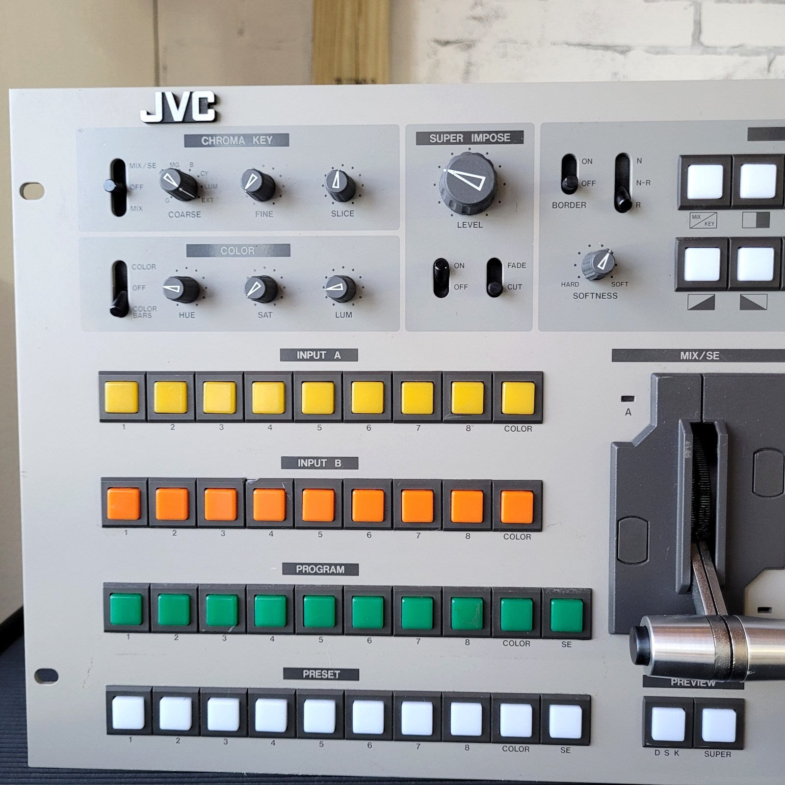 JVC KM-2500 Digital Special Effects Generator Controller W/ Main Unit Tested