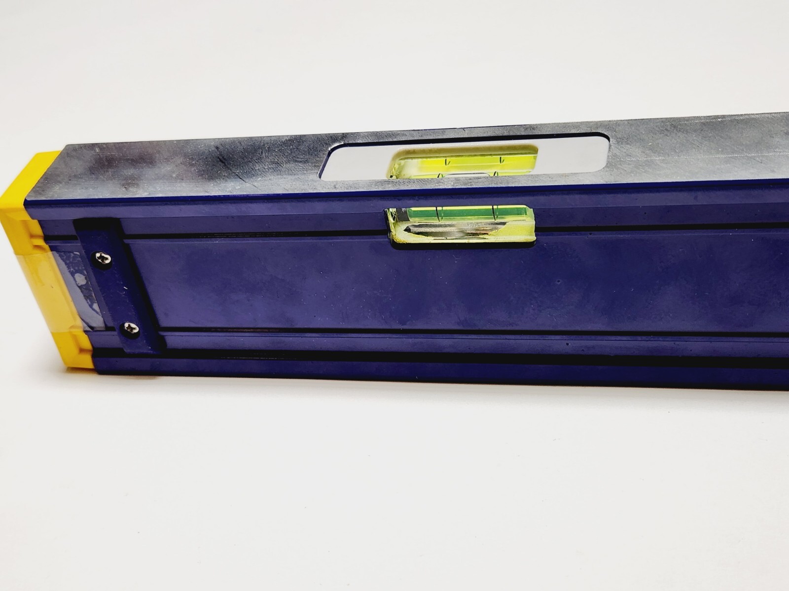 Irwin Box Beam Magnetic Level 2550 16"