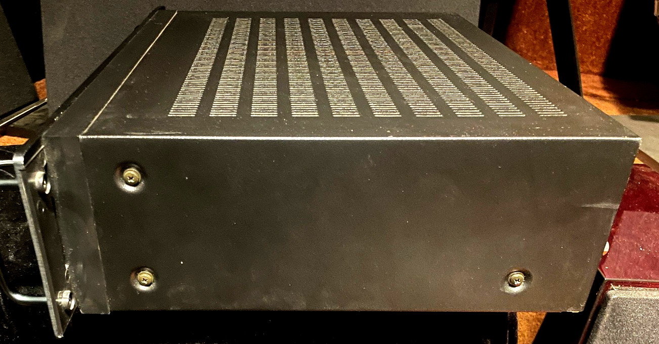 Carver Sonic Holography A/V Receiver HR-742