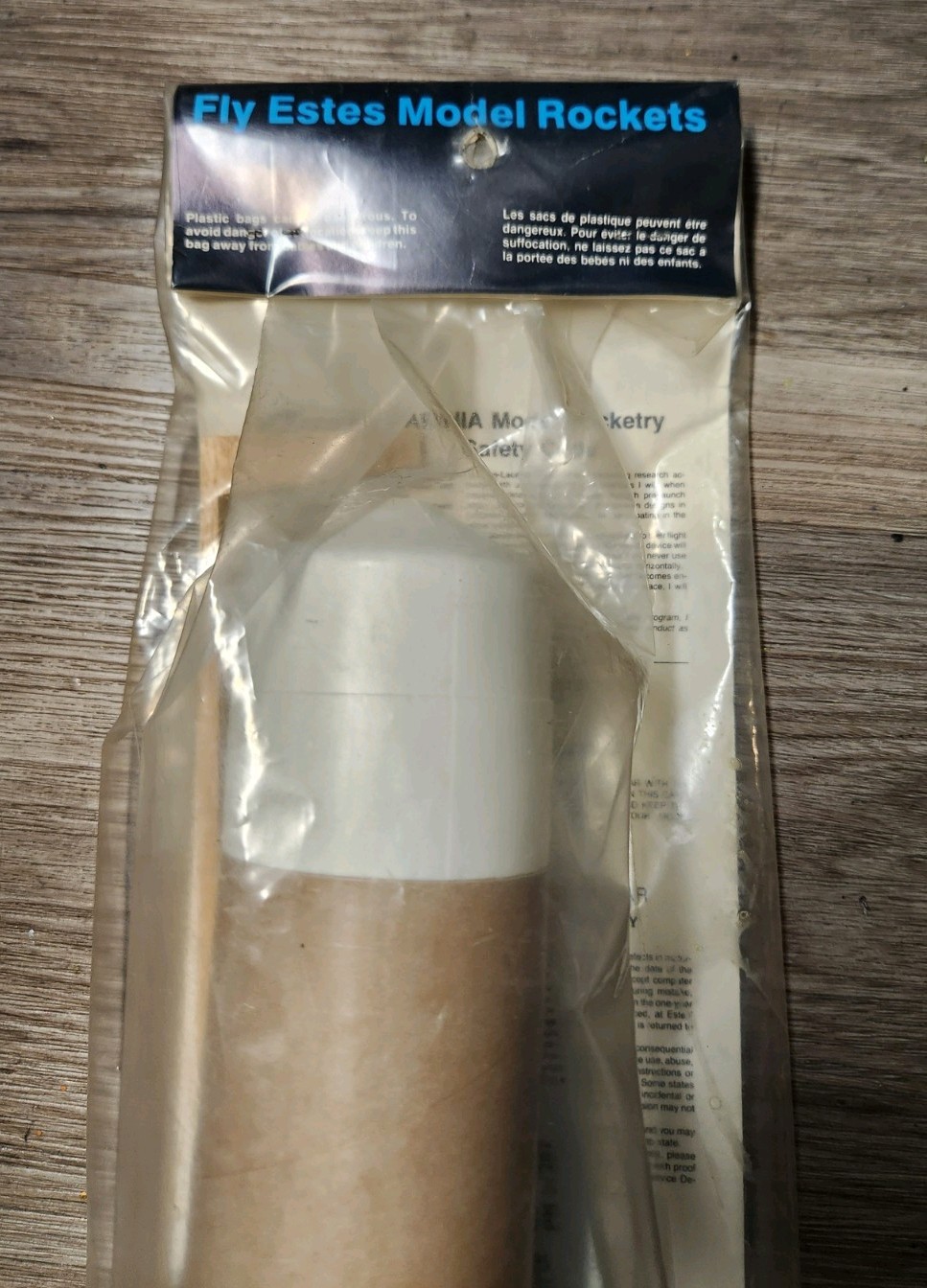 Estes Der V3 #1970 Flying Model Rocket Kit Oop, Extremely Rare Vintage Rocket