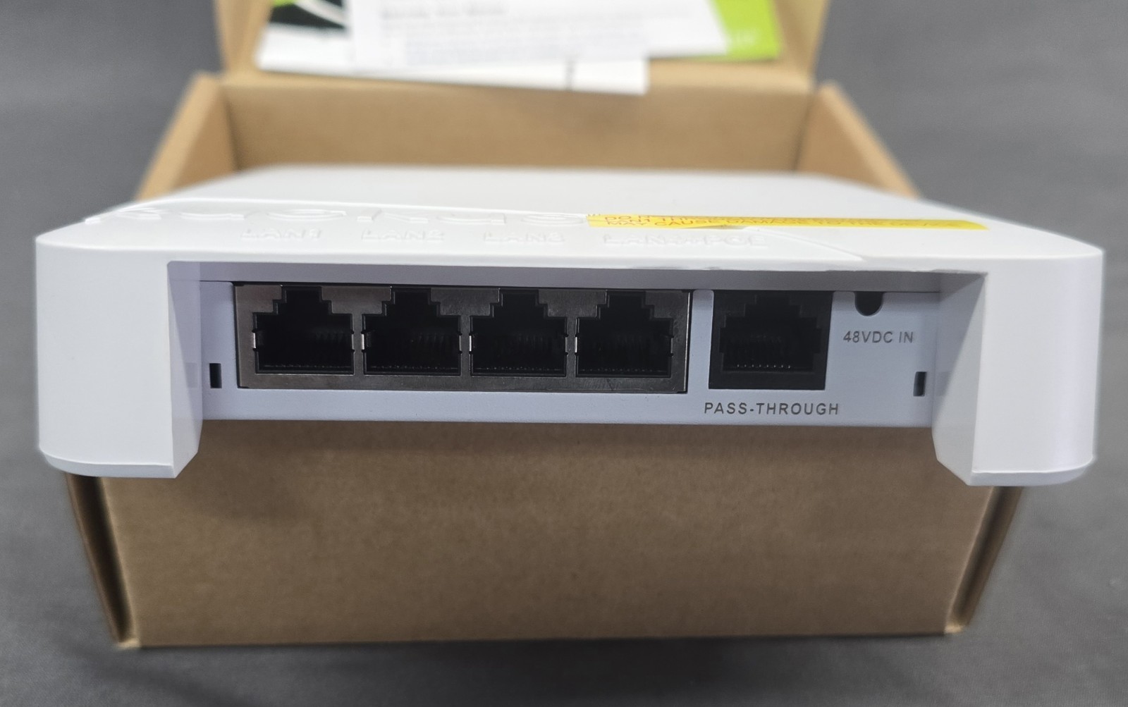 *New In Box* Ruckus ZoneFlex 7055 WiFi Unleashed Wireless Access Point