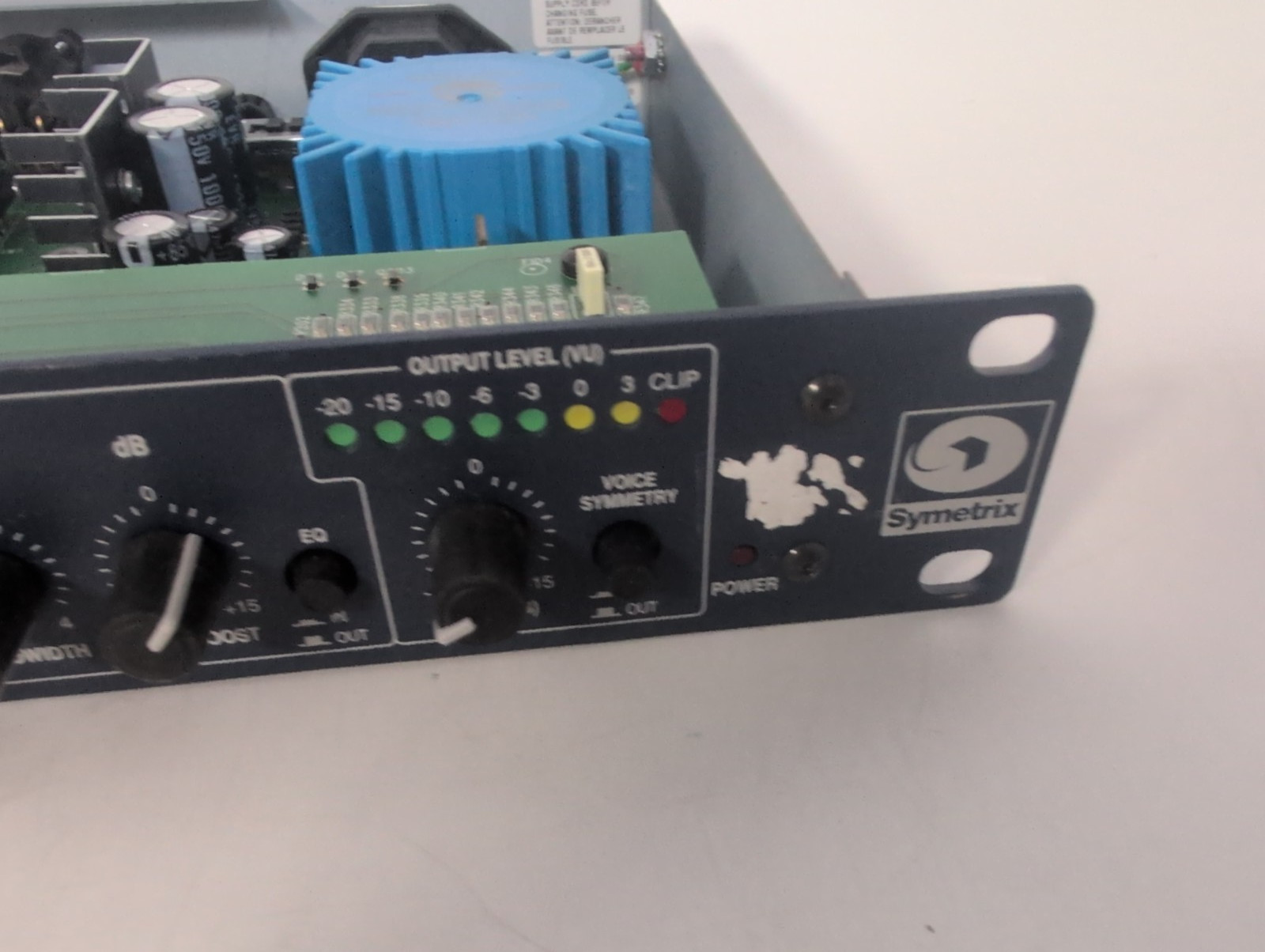 Symetrix 528E Voice Processor-Missing Top Cover