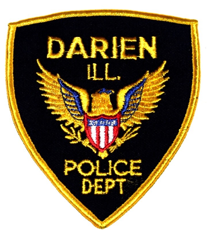 DARIEN ILLINOIS Sheriff Police Patch VINTAGE OLD MESH MOUNTING BACK