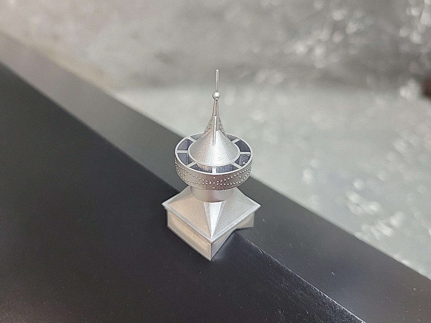 1/64 Custom scratch Farm Dairy Barn Cupolas Silver With Lightning Rod On Top