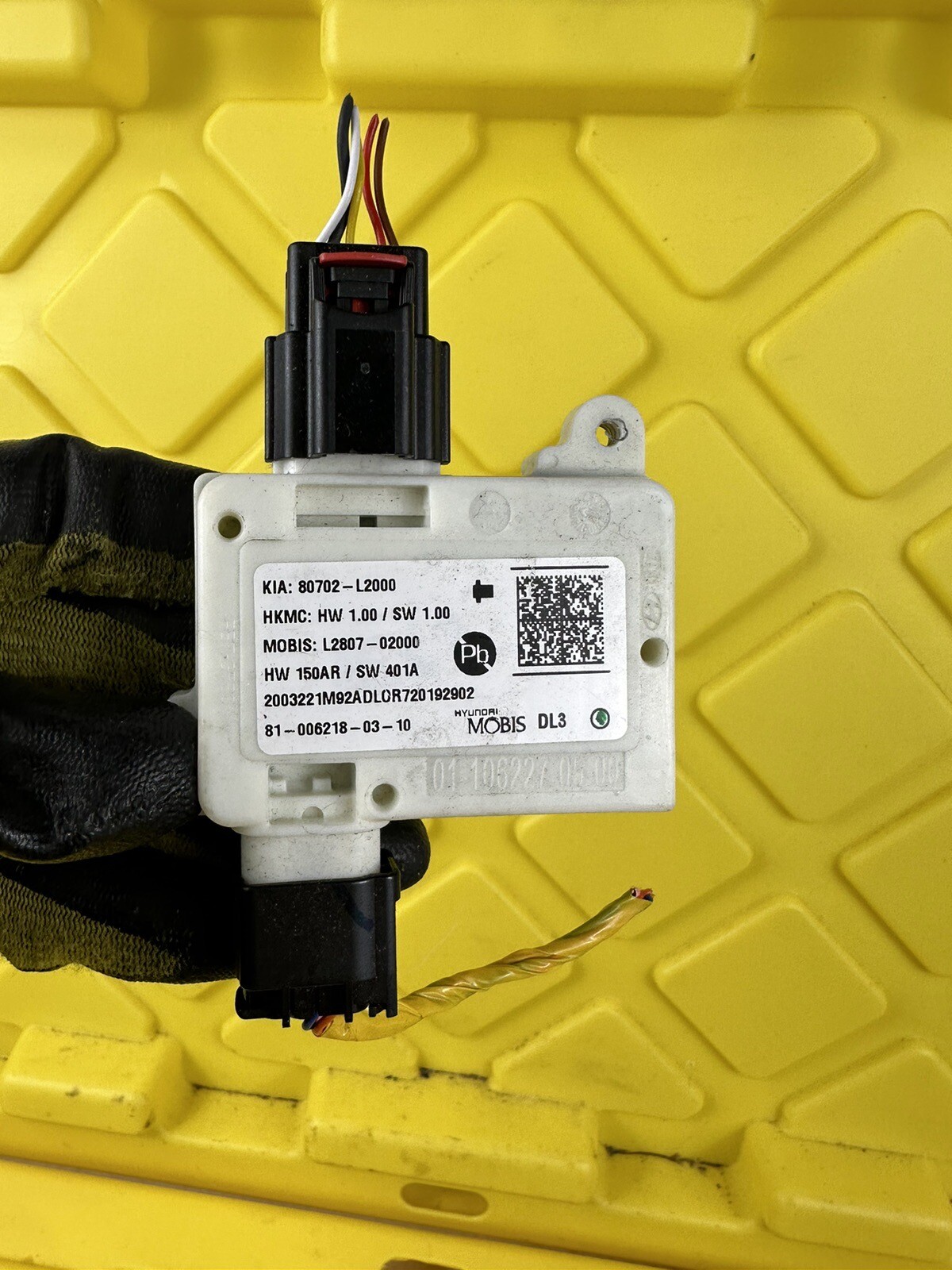2021 2022 KIA K5 RIGHT FRONT SEAT OCCUPANT DETECTION CONTROL MODULE 80702L2000