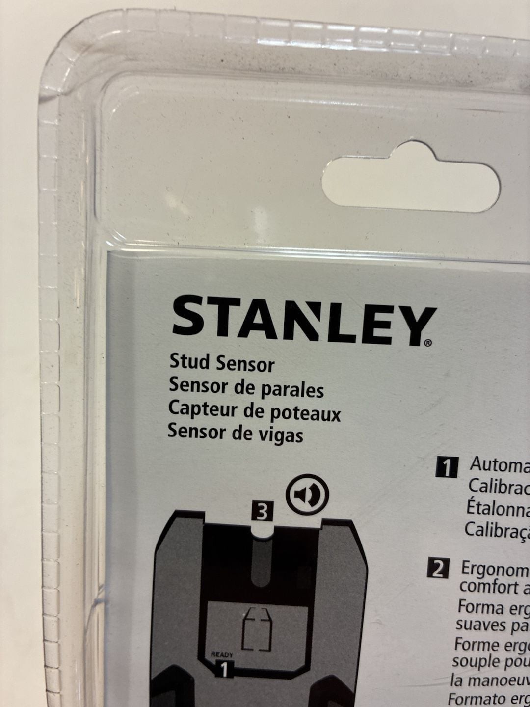 Stanley S200 Stud Sensor 200 with Live Wire Detection STHT77406