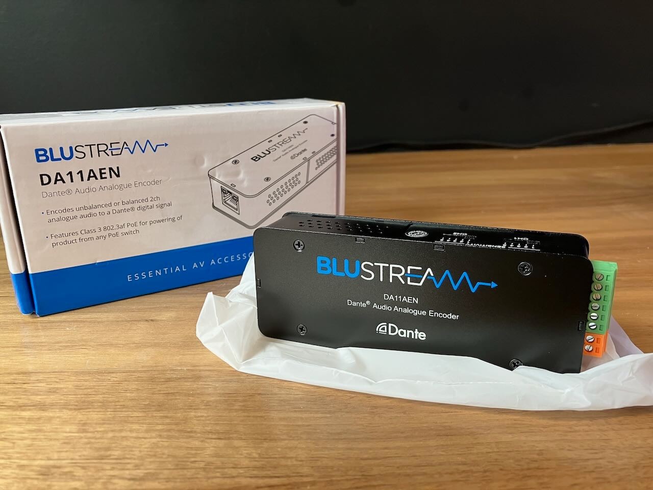 Dante Audio Analogue encoder (Blustream Da11aen)