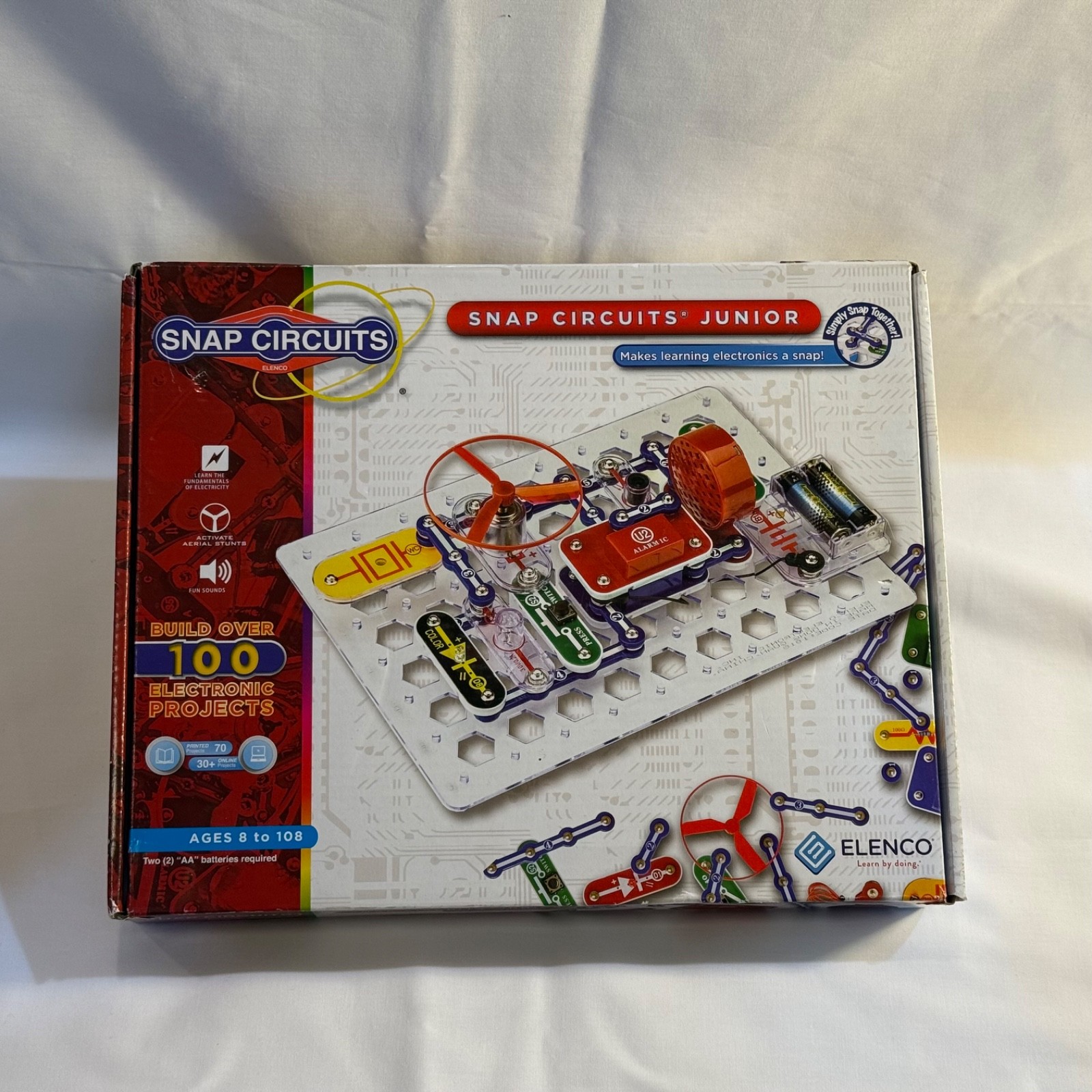 Snap Circuits Jr. SC-100 Electronics Exploration Kit, Over 100 Projects 28 Parts