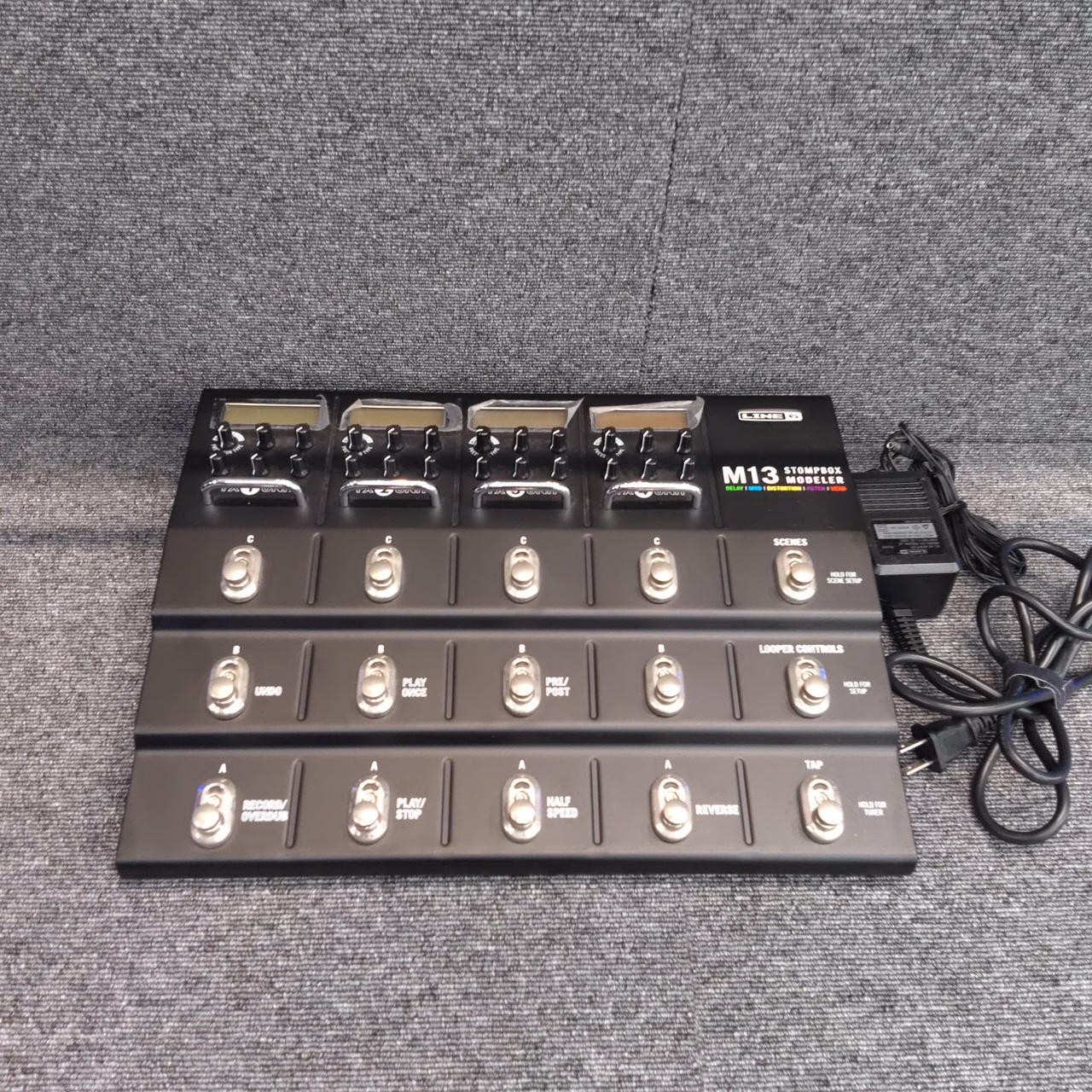 LINE6 Multi-Effects Processor M13