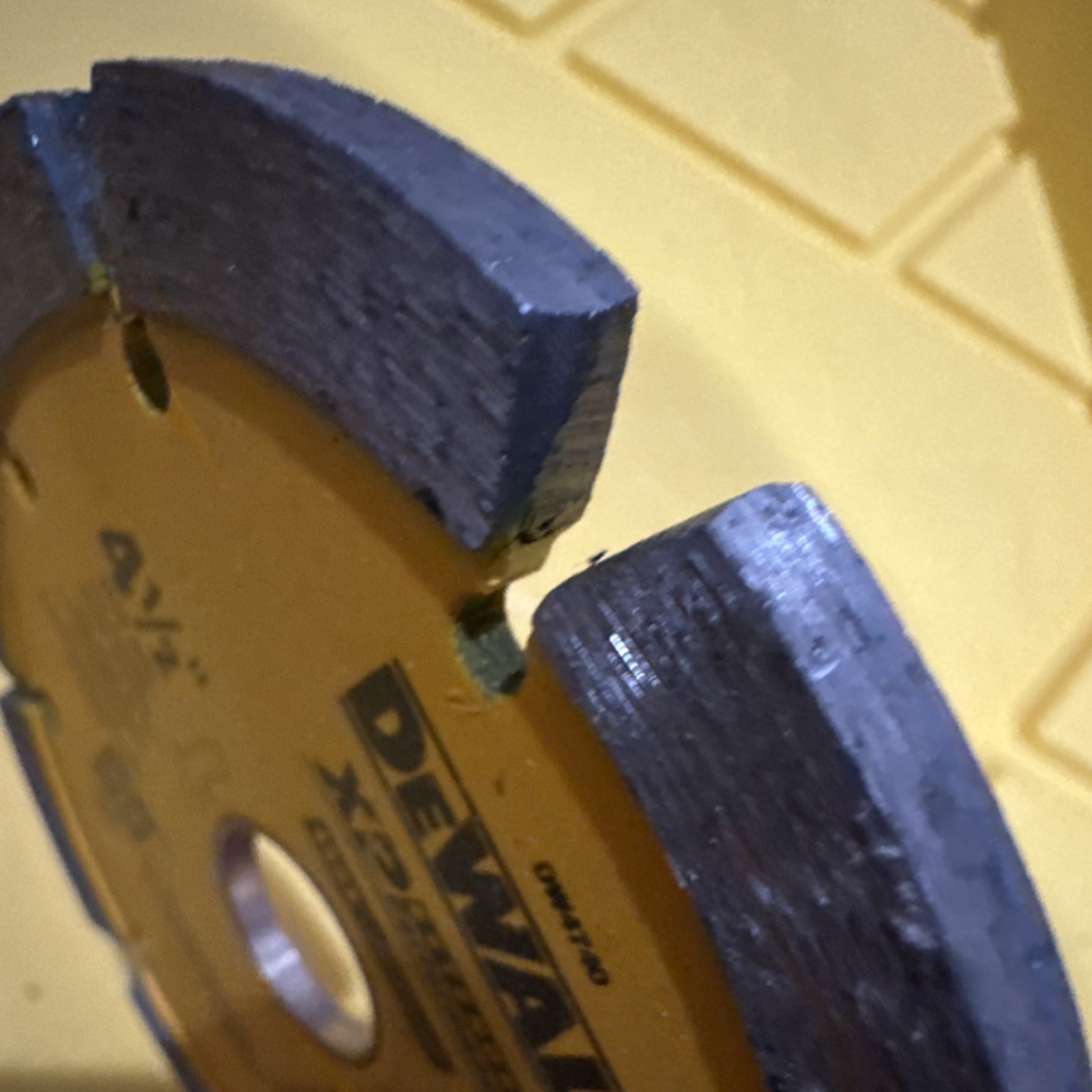 DEWALT XP Extended Performance Diamond Saw Blade 4.5 in for Mortar & Masonry