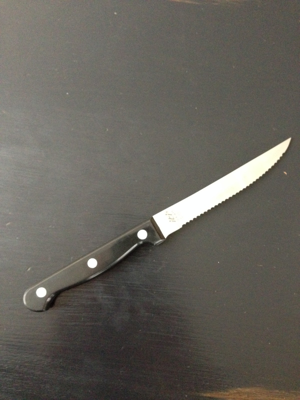 USA SELLER  12 STEAK KNIVES POM HANDLE STEAKHOUSE QUALITY FREE SHIPPING USA ONLY