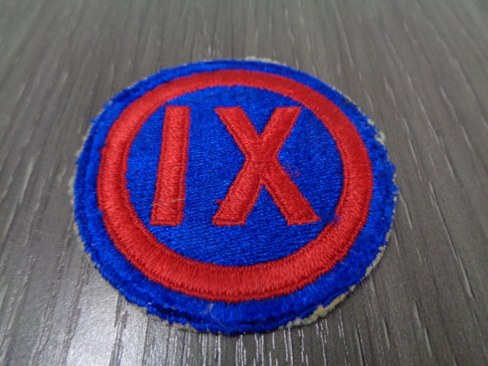 VINTAGE US MILITARY EMBROIDERED PATCH ARMY WWII IX 9TH ORGINAL SNOW BACK