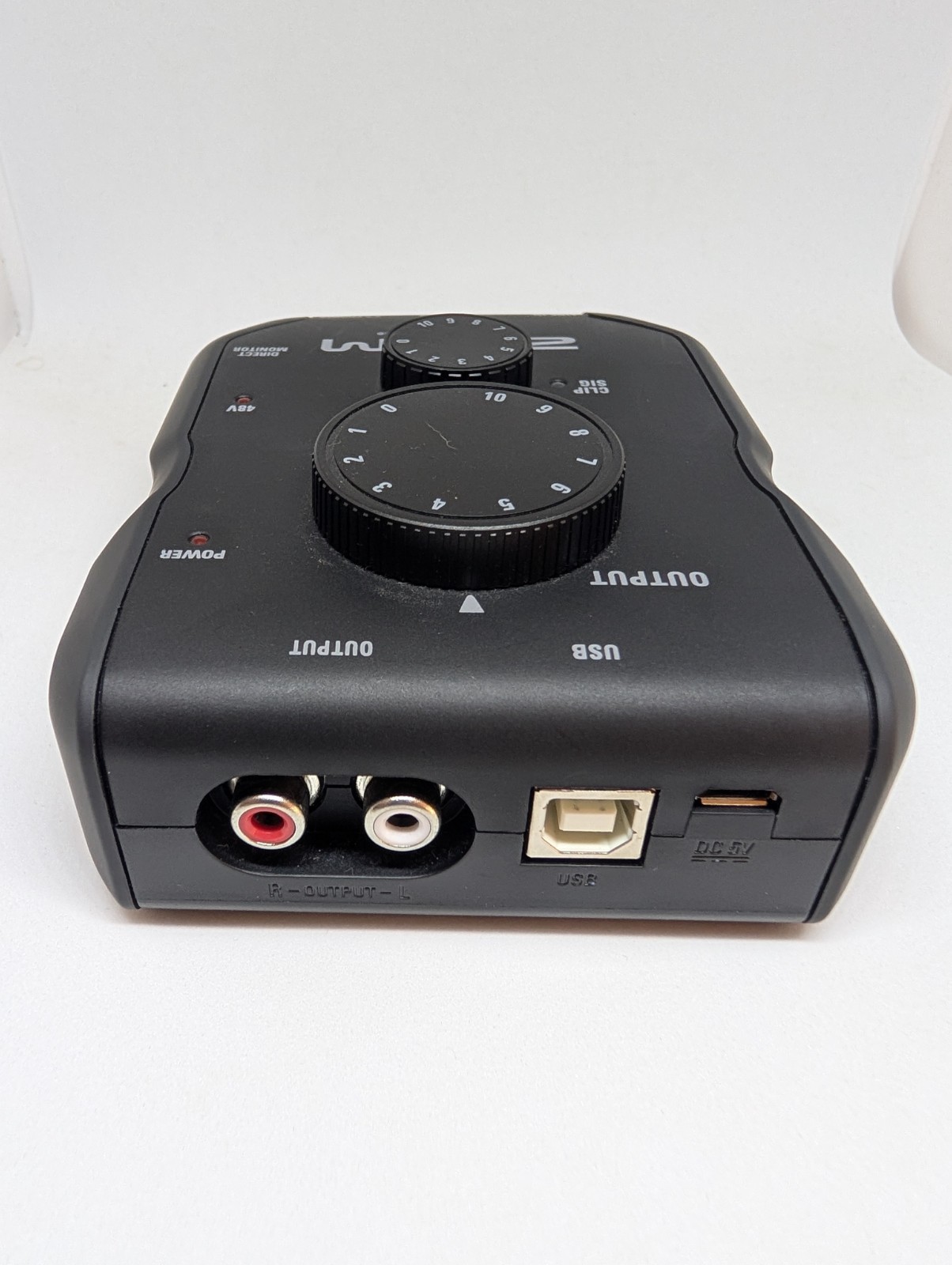 Zoom U-22 Handy Audio Interface with Box and all original accessories