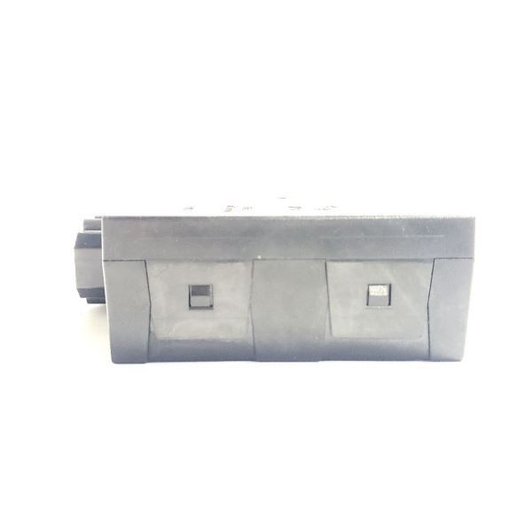 Theft Locking Control Module PN:7d0959800c OEM 2001 2002 2003 Volkswagen Eurovan
