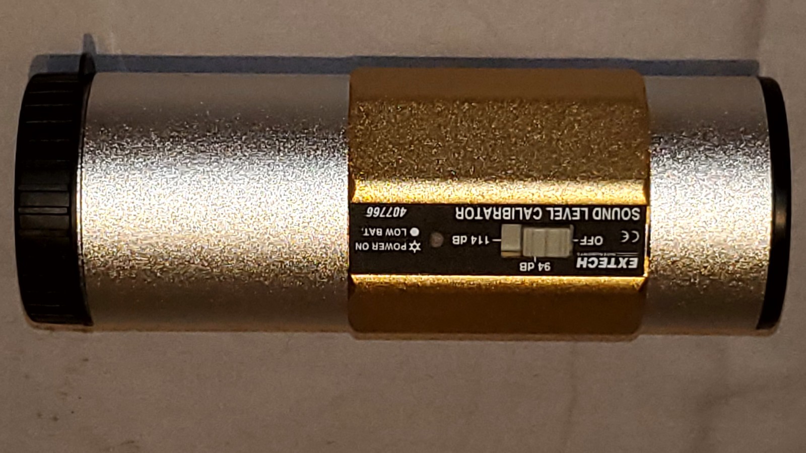 ExTech 407766 Sound Level Calibrator