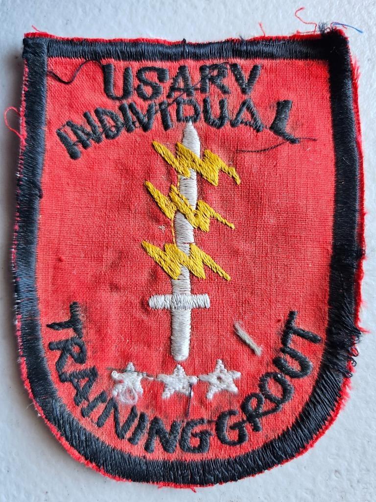 Vietnam Repro Patch:  USARV INDIVIDUAL TRAINING GROUT