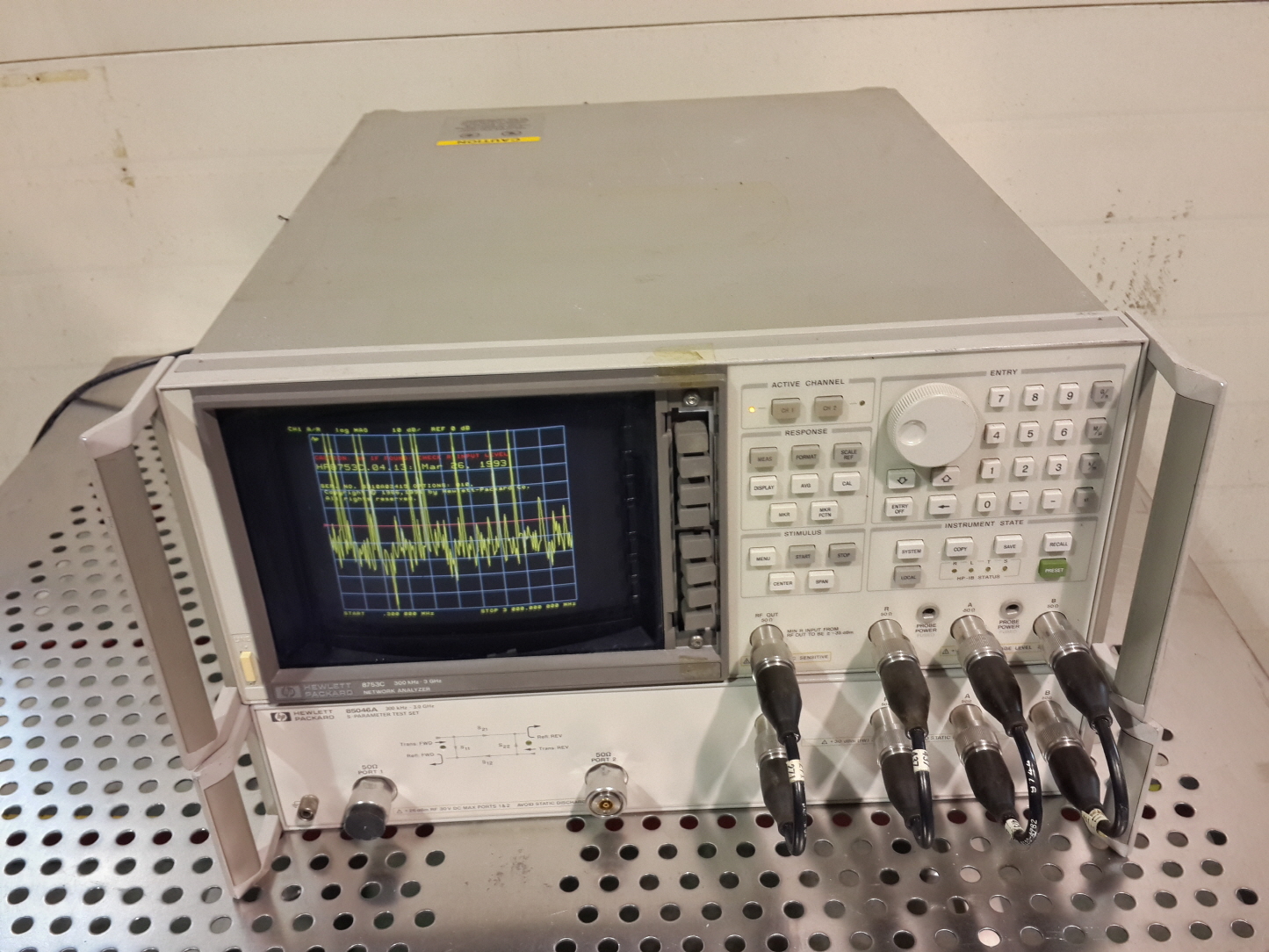 Used HP Agilent 8753C Network Analyzer with 85046A S-Parameter Test Set