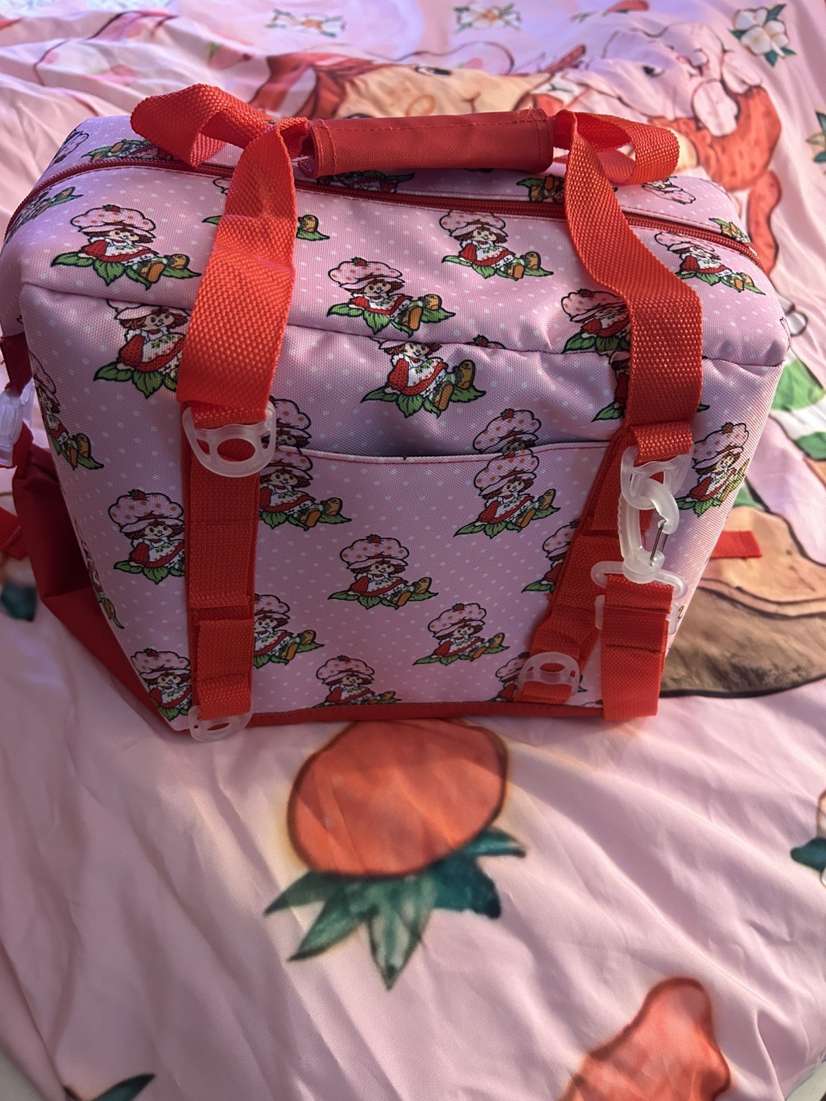 New Large Strawberry Shortcake Collapsible Cooler Tote 20”x17” Adjustable Straps