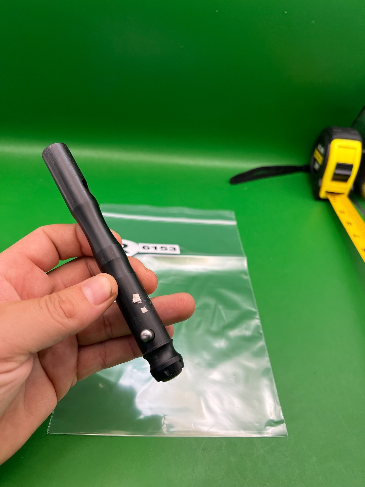 Autococker Bolt