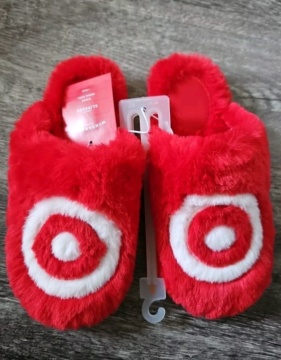 NEW - Adult Target Bullseye Scuff Slippers Size Small 5/6 - Wondershop™