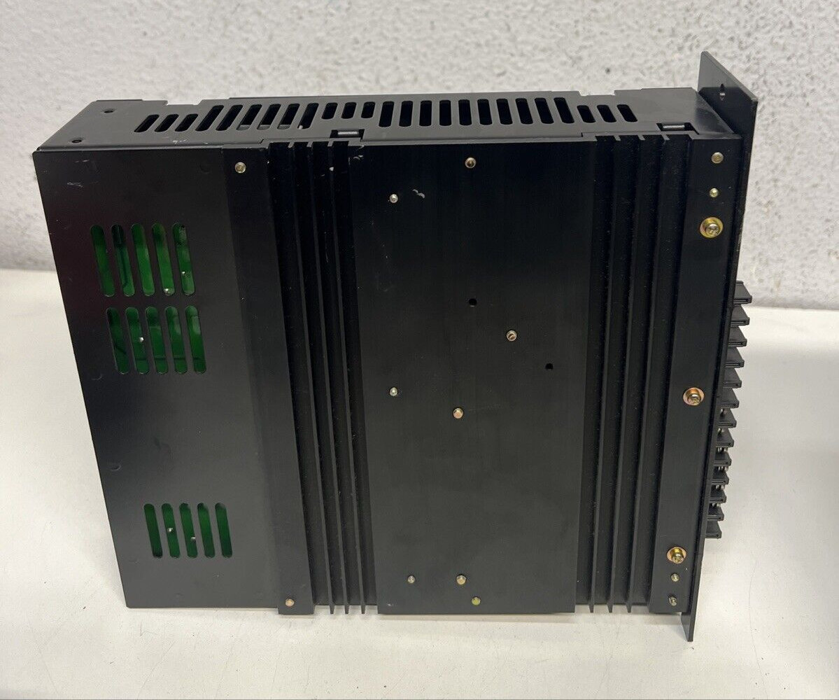 YASKAWA DR1-A3BC N00A SA-5 Servo AMP 100-115V