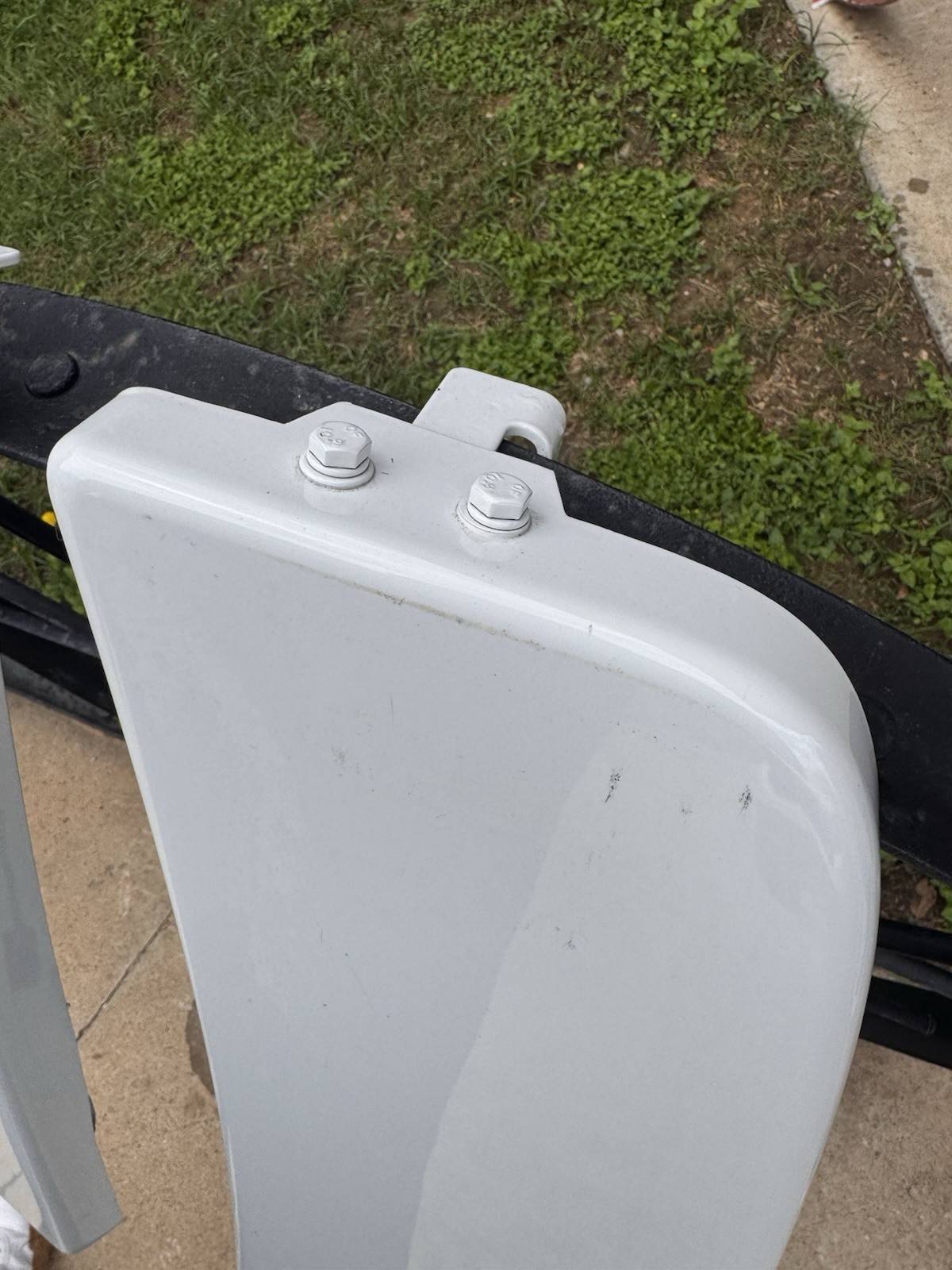 389 peterbilt cowls white pair