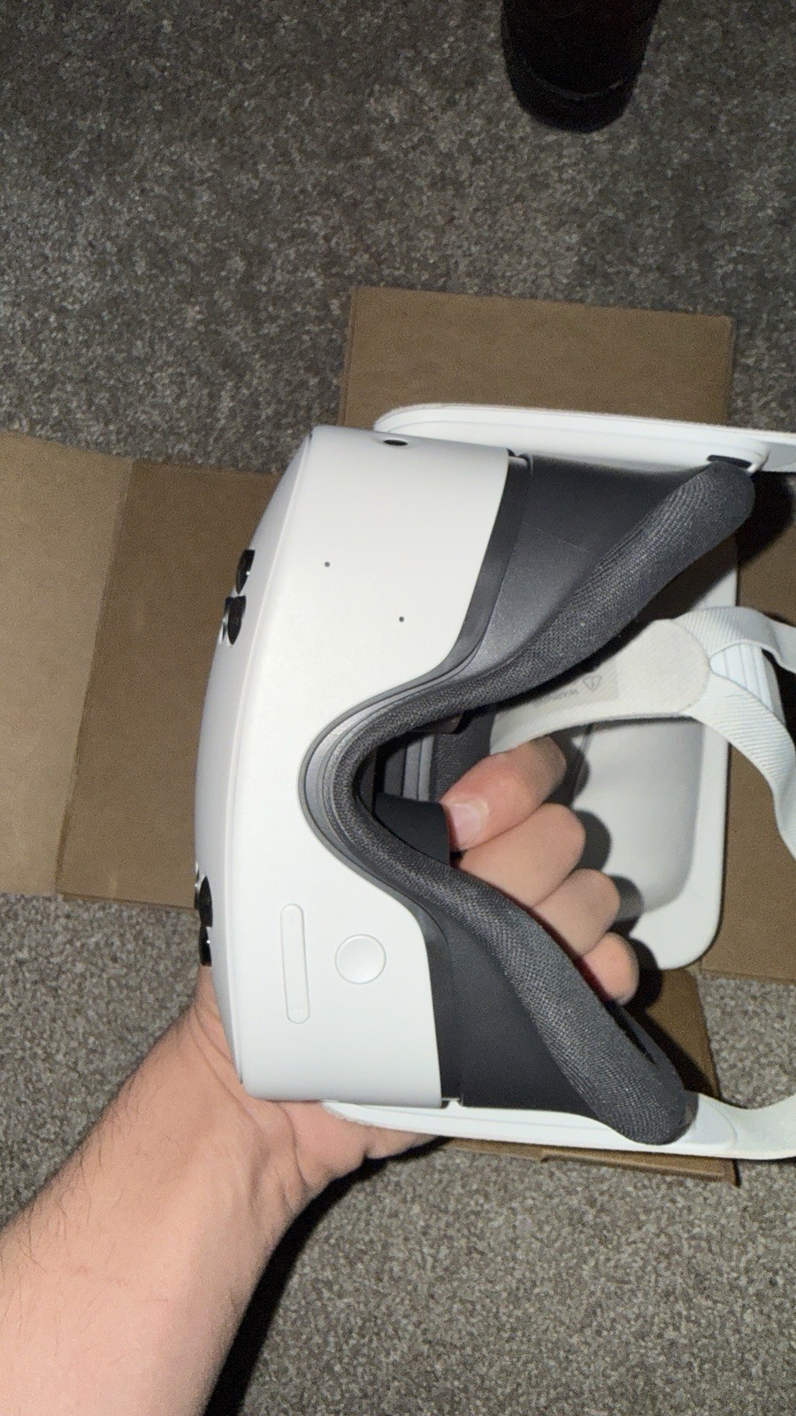 Meta Quest 3S Virtual Reality Headset 128GB, Standalone, All-in-One