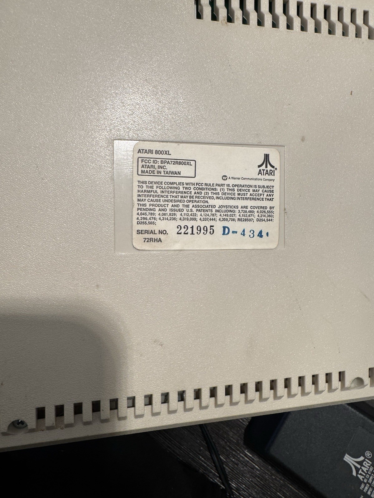 Vintage Atari 800XL Home Computer