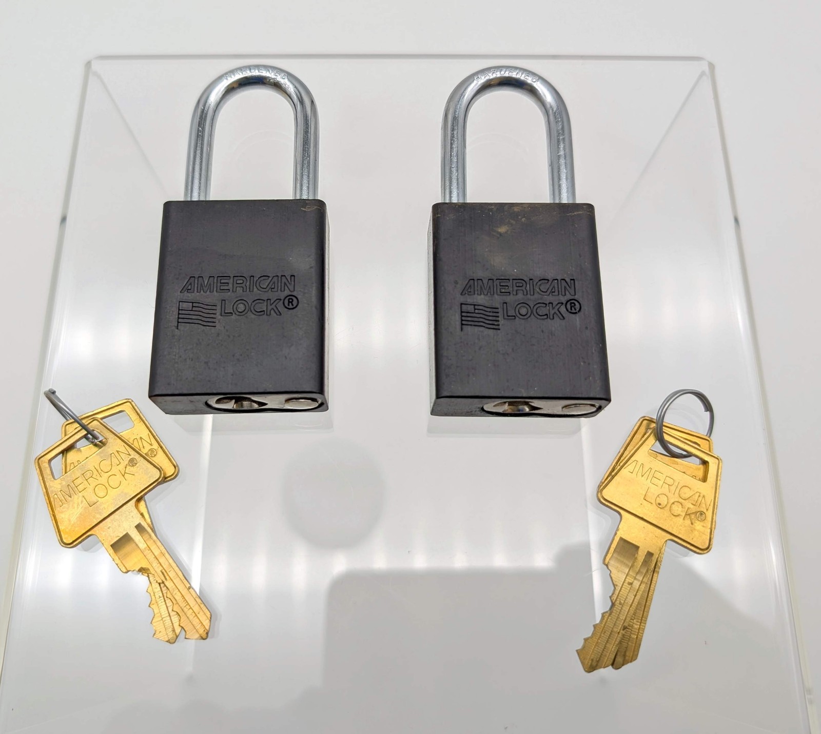 2x American Lock Lockout Padlocks 1.5" Shckl 1.5" Bdy Black Anodized Keyed Alike