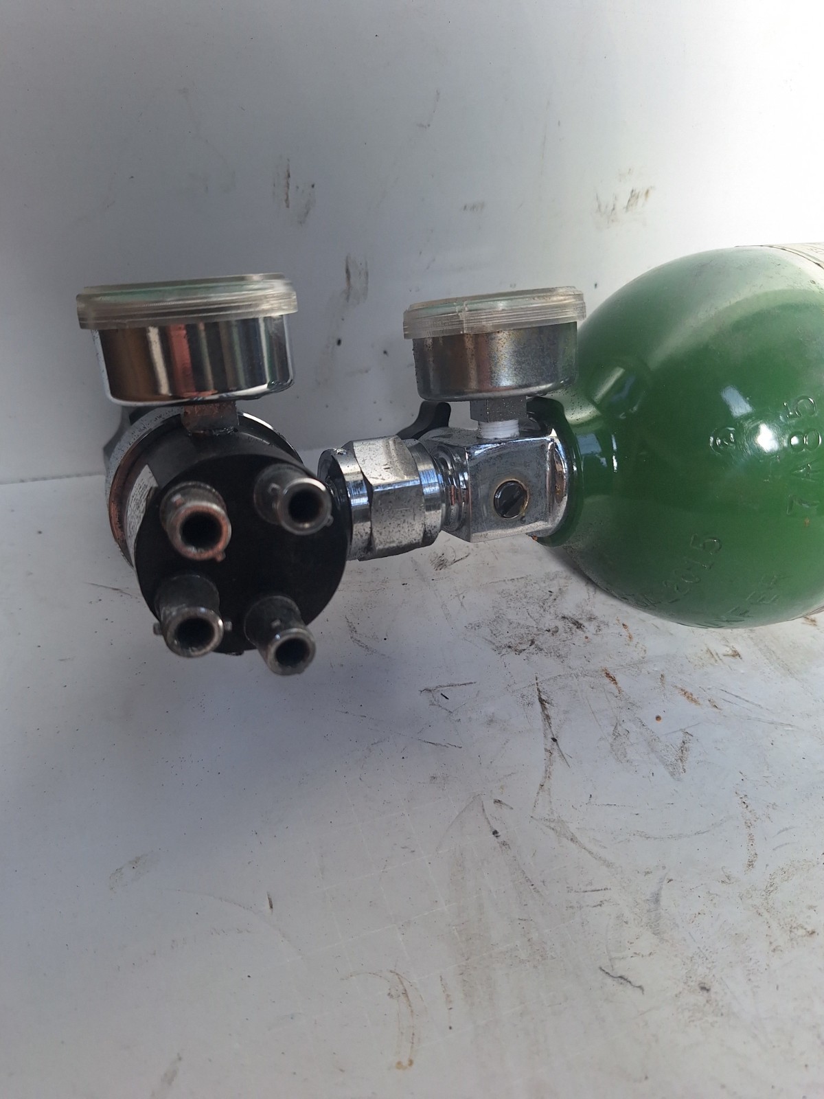 SkyOx 4-place Cannula Oxygen System with bag