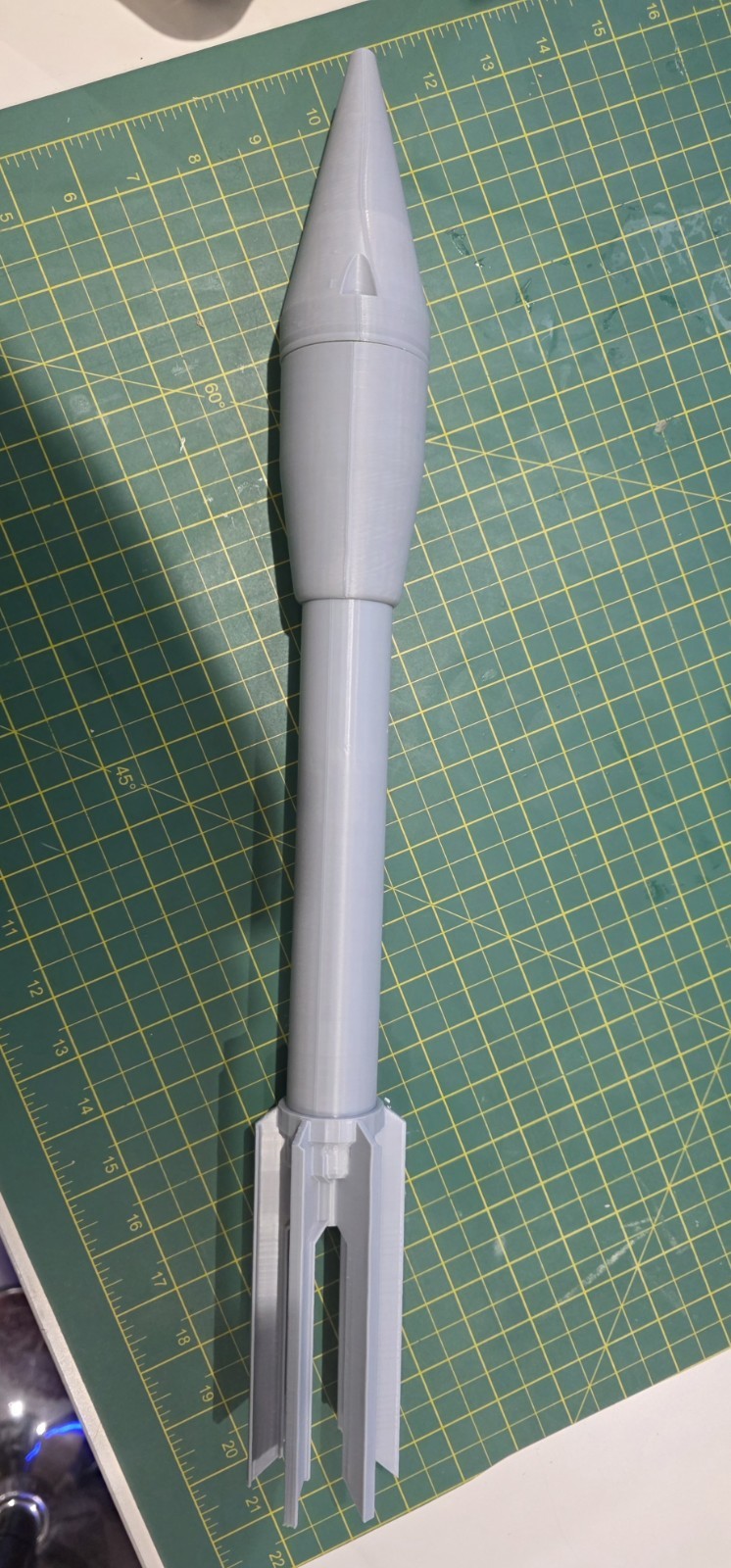 Full scale 3d Printed model Replica prop cosplay Bazooka M1A1 Round.